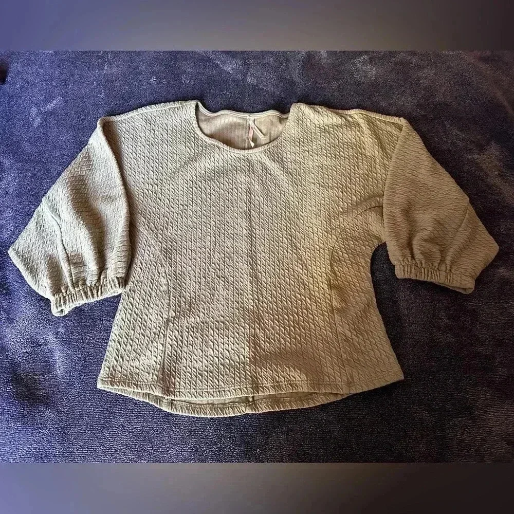 Anthropologie Sage Green Oversized Blouse Arya Textured Top size XS